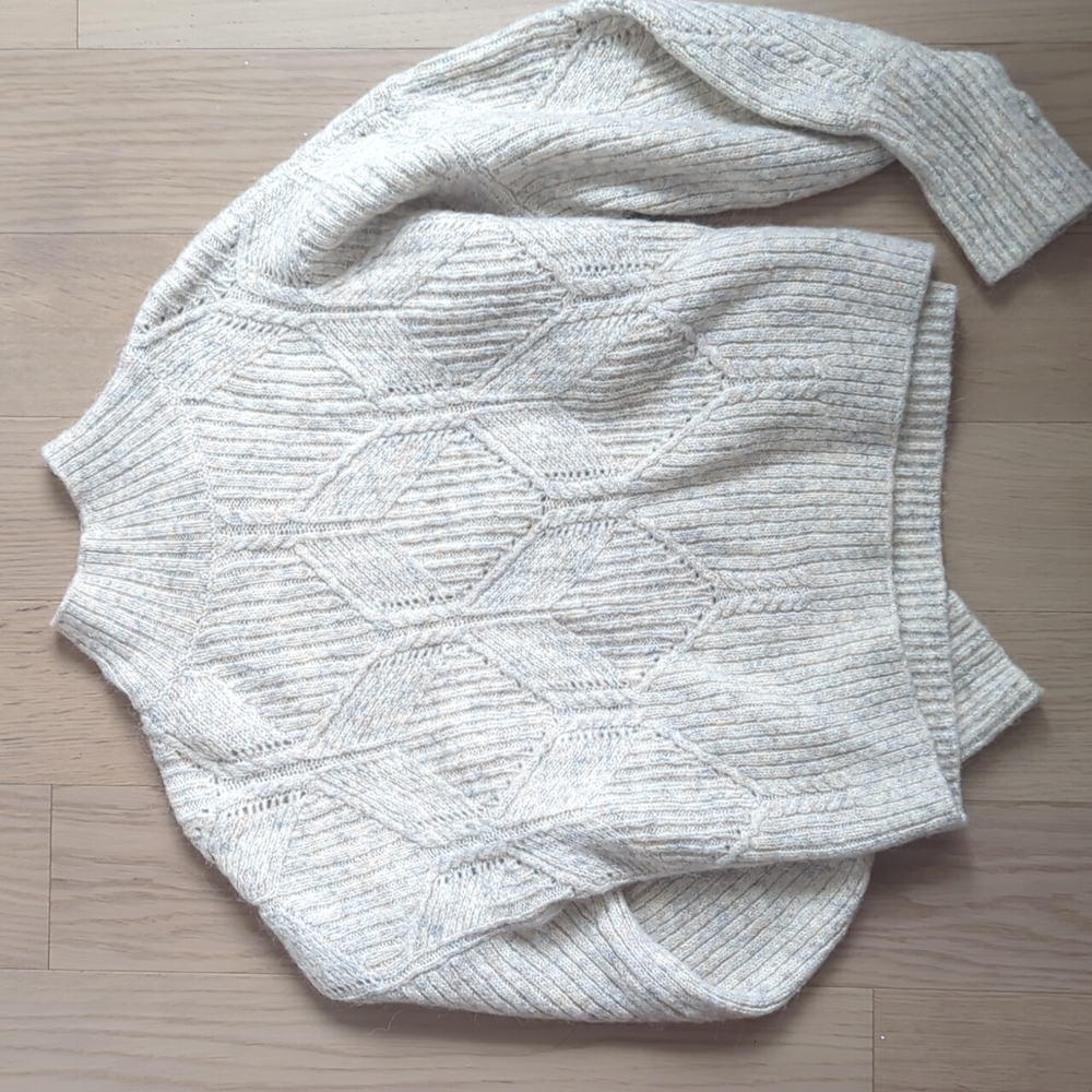 & Other Stories cream wool/alpaca sweater
